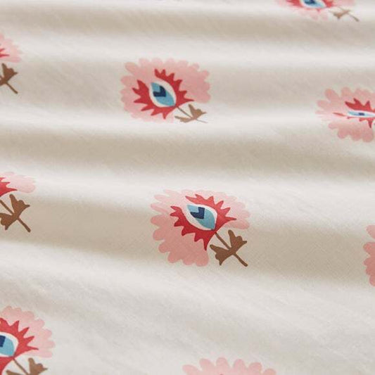 SM-138: Cotton Bedsheet with 4 Pillows