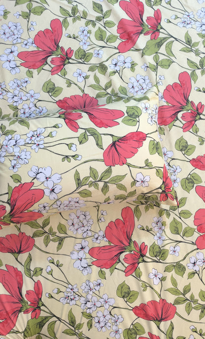 SM-126: Cotton Bedsheet with 4 Pillows