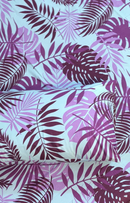 SM-114: Cotton Bedsheet with 4 Pillows