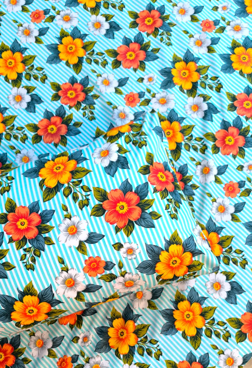 SM-118: Cotton Bedsheet with 4 Pillows