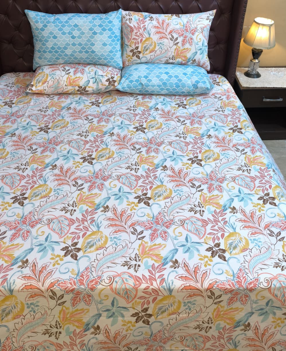 SM-123: Cotton Bedsheet with 4 Pillows