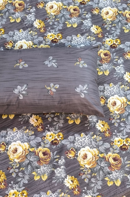 SM-113: Cotton Bedsheet with 4 Pillows